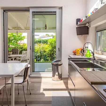 Mulberry Garden By Interhome
