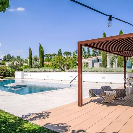 Mulberry Garden By Interhome *