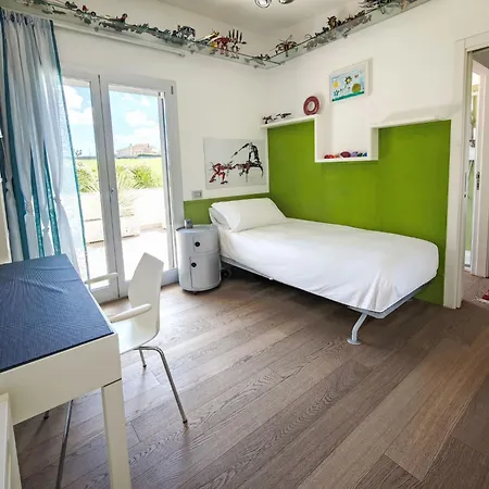 Βίλα Mulberry Garden By Interhome