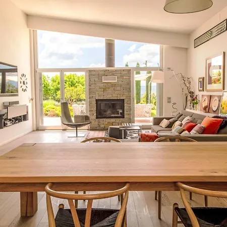 Βίλα Mulberry Garden By Interhome *